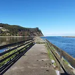 Pie De Playa, El Puntal-villaviciosa * Villaviciosa (Asturias)