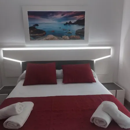 Pie De Playa, El Puntal-villaviciosa 아파트 *